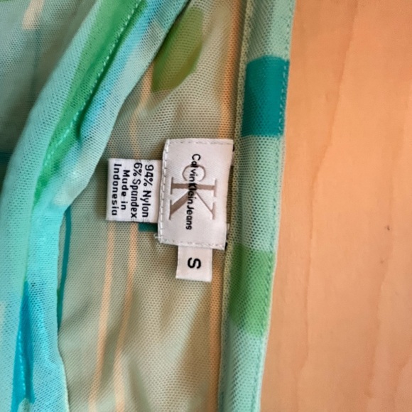 ~Calvin Klein~ Striped Green Sleeveless Top - Picture 5 of 6